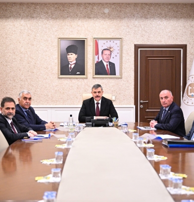  Yönetim Kurulu Toplantısı Valilik Toplantı Salonu’nda gerçekleştirildi.